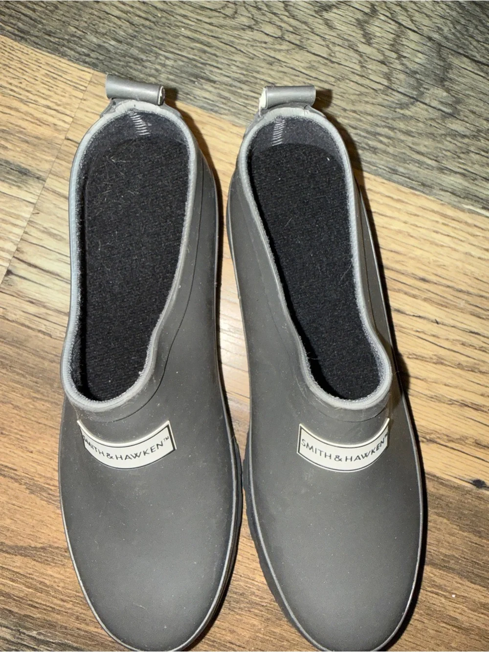 Smith & Hawken charcoal gray cushioned gardening and rain clogs/boots US7